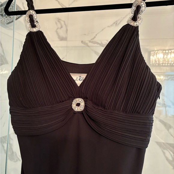 Vintage year 2K Joseph Ribkoff  little black dress with sparkling embellishments - Picture 3 of 17